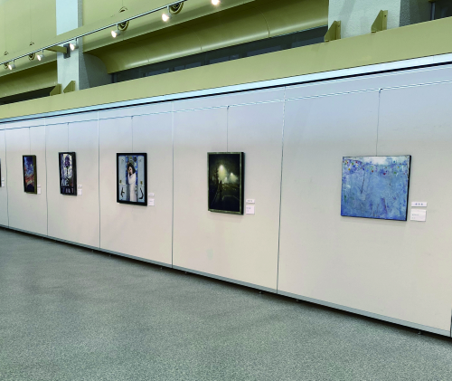 江東文化センター 展示ロビー