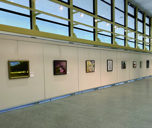 江東文化センター 展示ロビー